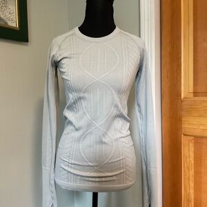 Lululemon Athletica Gray Long Sleeve Fitted Ribbed Tee